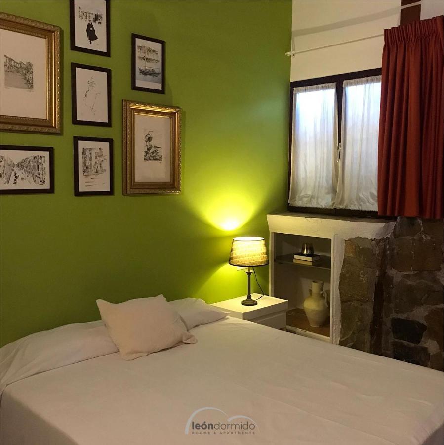Leon Dormido Rooms & Apartments Polop Esterno foto