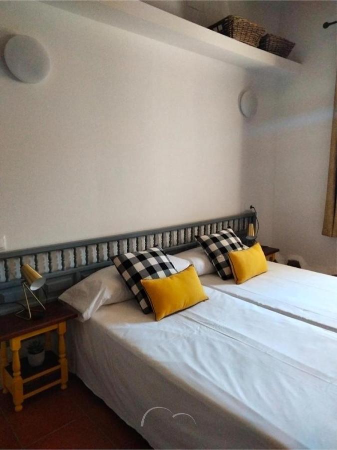 Leon Dormido Rooms & Apartments Polop Esterno foto