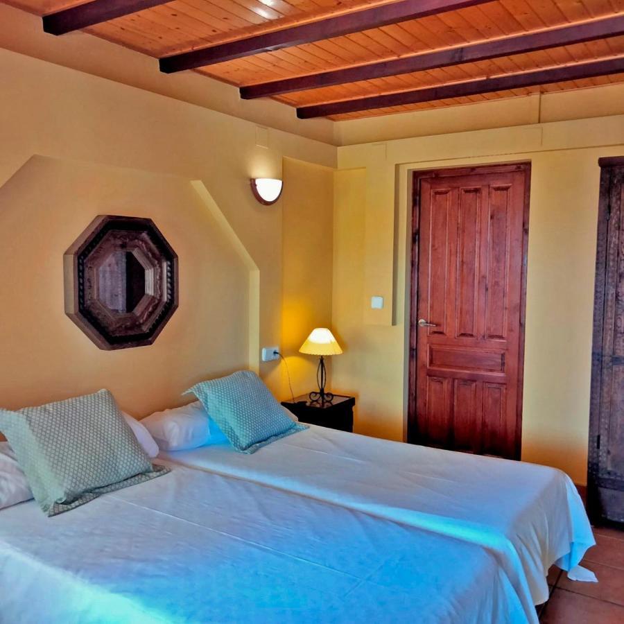 Leon Dormido Rooms & Apartments Polop Esterno foto