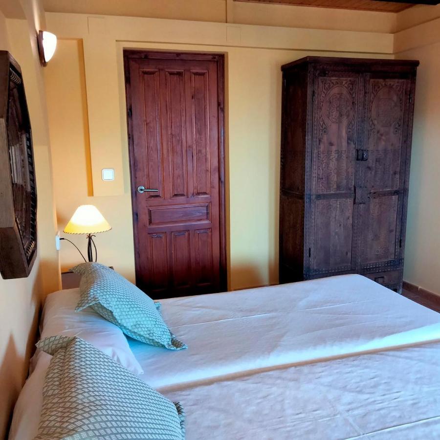 Leon Dormido Rooms & Apartments Polop Esterno foto