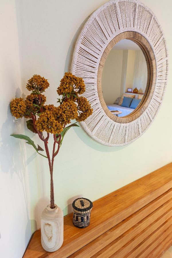 Leon Dormido Rooms & Apartments Polop Esterno foto