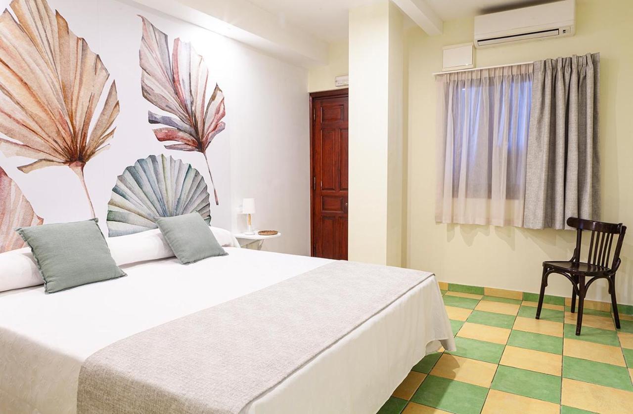 Leon Dormido Rooms & Apartments Polop Esterno foto