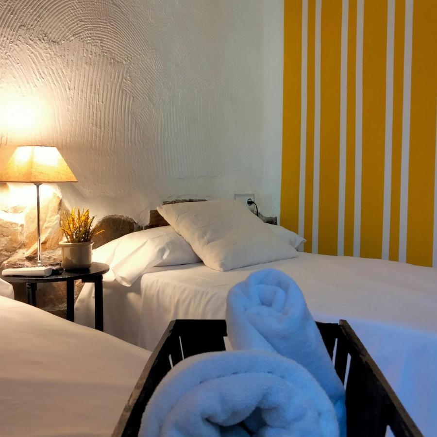 Leon Dormido Rooms & Apartments Polop Esterno foto